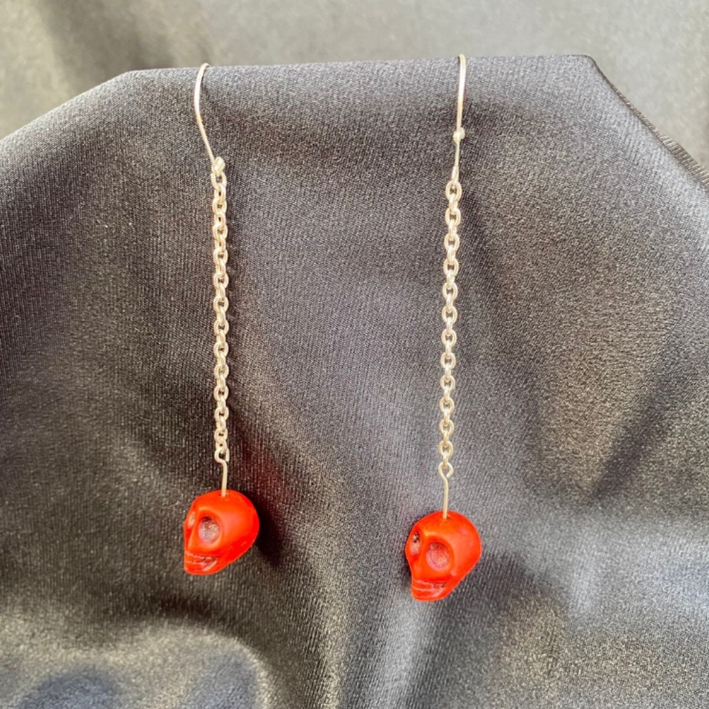 Red turquoise Skull earrings 